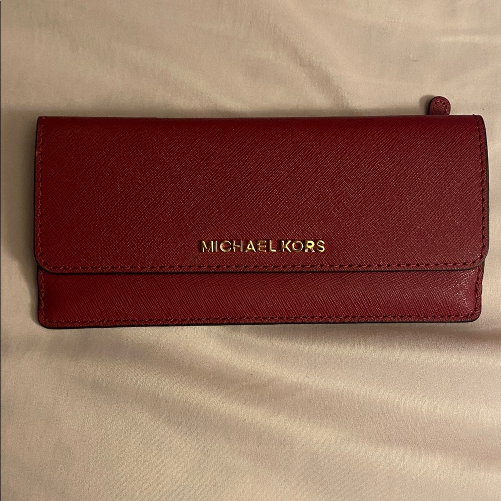 Michael Kors Jet Set Large Saffiano Leather Snap Front Wallet